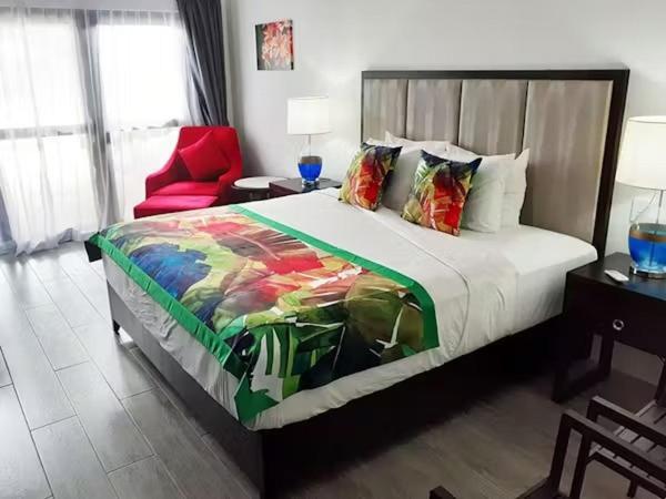 Survivor Samoa Beach Resort Falelatai Ngoại thất bức ảnh