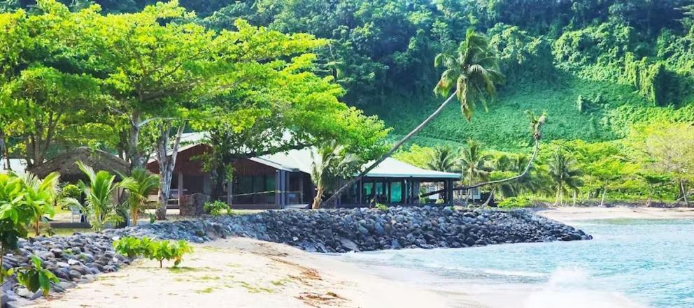 Survivor Samoa Beach Resort Falelatai Ngoại thất bức ảnh