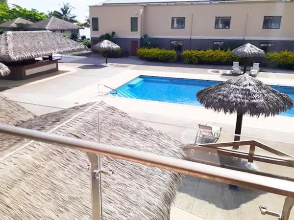Survivor Samoa Beach Resort Falelatai Ngoại thất bức ảnh